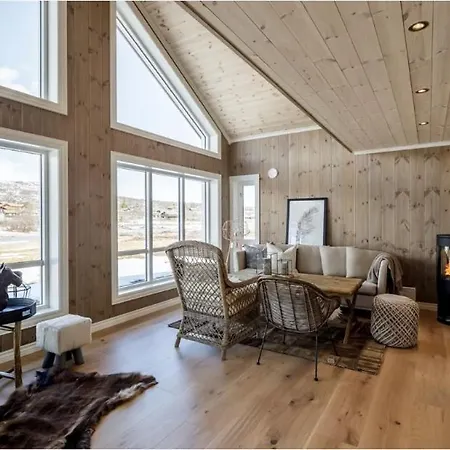 Modern Mountain Escape *