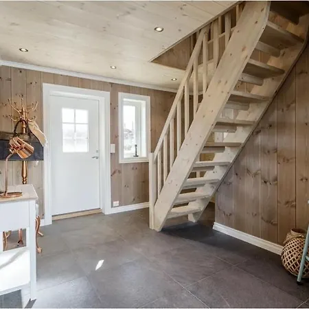 Modern Mountain Escape