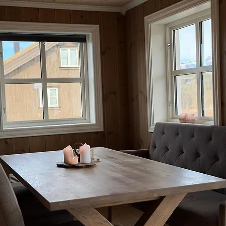 Holiday home Modern Mountain Escape Beitostolen